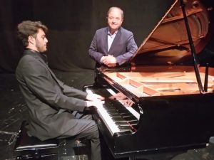 Maltepeli genç piyanist başarılarıyla göz kamaştırıyor