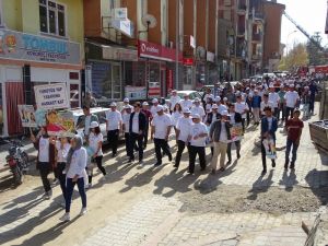 Hisarcık protokolünden yürüyüş