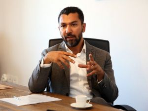 Plastik Cerrah Op. Dr. Kaya erkeklerin en çok tercih ettiği estetik uygulamaları açıkladı