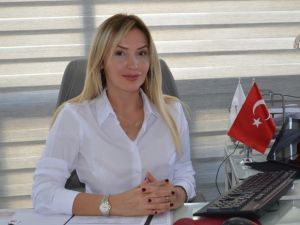 Saç Ekim Merkezi Direktörü Gülgör: "Saçlarda azalma varsa sebebi azalan testosteron seviyesi olabilir"