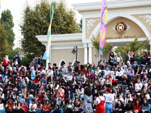 Öğrenciler “Welcome Day” ile coştu