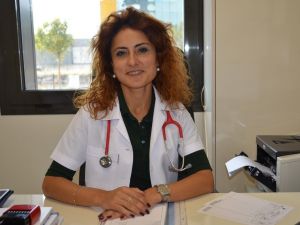 Uzman Dr. Derici: "Emzirmek en güzel aşıdır"