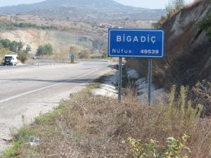 Ünlü sanatçı, aranan 461 kişiden birisi oldu