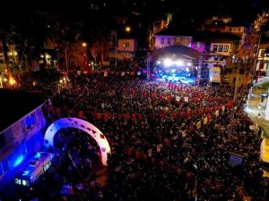 Bursa’da Edip Akbayram coşkusu