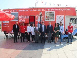 Şehitler Ortaokulu da ‘Manisa kanım sana feda’ dedi