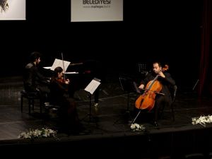 Konseri Başkan Kılıç’a ithaf ettiler