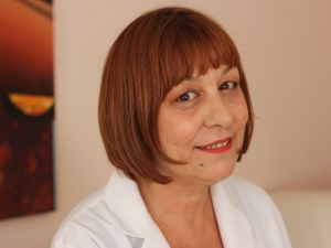 "Ergenlik sivilcelerinin bir hastalık değildir"