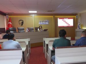 Kuşadası Ticaret Odası’nda dış ticaret bilgilendirme semineri yapıldı