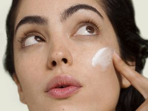 Asma yaprağı sapıyla cildiniz gençleşsin