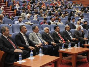 PAÜ’de ilahiyat öğrencileri için vizyon programı düzenlendi