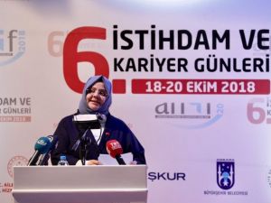 Bakan Selçuk: "1 milyon 250 bin vatandaşı özel sektörde işe yerleştirmeyi hedefliyoruz"