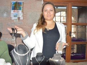 Kazaziye sanatı kursiyerlerin elinde hayat buluyor