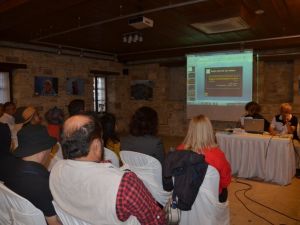 Kuşadası’nda “ İslam Minyatürü “ söyleşisi yapıldı