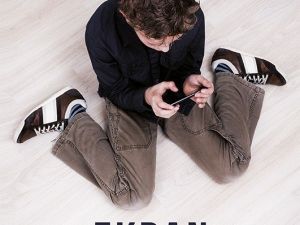 Ekran bağımlısı çocuklar için ebeveyn yönlendirme kılavuzu, raflarda