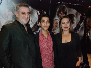 Şanlıurfa’da Müslüm filmi oyuncularına yoğun ilgi