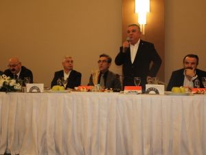 Ekonomi gazetecileri Kuşadası’nda buluştu