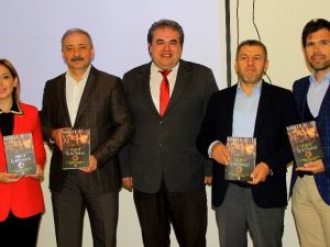 Nurhan Keleş kitabını tanıttı