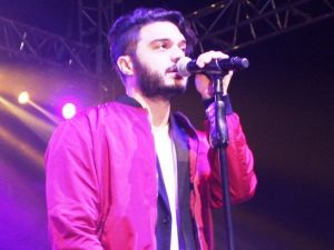 Alaşehir’de İlyas Yalçıntaş rüzgarı