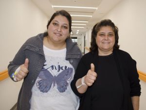 Anne kız el ele zayıfladı