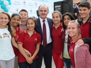 Pamukkale Belediyesi’nden 2 bin 500 öğrenciye eğitim yardımı