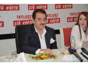 İbrahim Tatlıses, Tatlıses Çiğ Köfte Bayileriyle Kuşadası’nda Buluştu