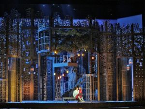 Opera rüzgarı Kasım’da da sürüyor