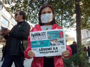 Maske takıp, lösemiye dikkat çektiler