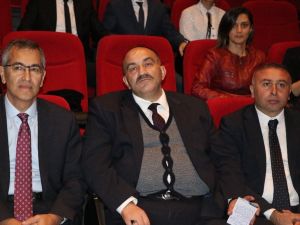 İŞKUR Genel Müdürü Uzunkaya: “Büyümeliyiz ama istihdamla büyümeliyiz”