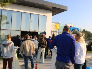 İzmir’de sabahın 5’inde konut nöbeti