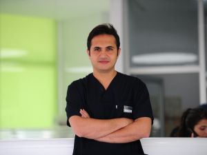 İmplant ve protez hakkında merak edilenler