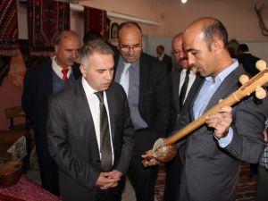 Milli değerler sergide buluştu