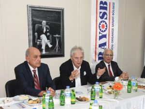 Sanayiciler elektrik ve doğalgazda indirim istiyor