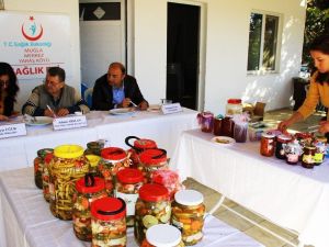 Menteşe’de Reçel ve turşular yarıştı