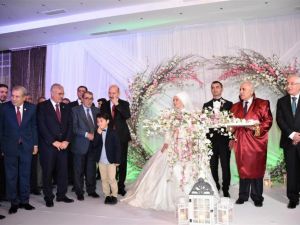 Yaman ve Saçal ailelerinin mutlu günü