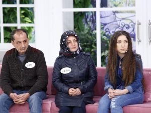 Kendi öz çocuklarını evlatlık almak zorunda kaldılar