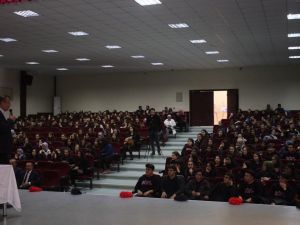 Başkan Güven öğrencilerle bir araya geldi