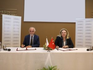 Özyeğin Üniversitesi Hukuk Fakültesi öğrencileri toplum yararına gönüllü avukatlarla çalışacak