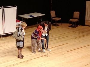 Doktorlar, lösemili çocuklar için sahneye çıktı