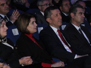 Bakan Selçuk 81 ilden gelen öğretmenlerle buluştu