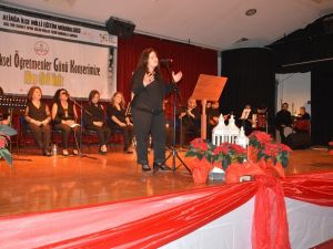 Aliağa’da Öğretmenler Günü etkinlikleri