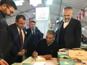 Çekmeköy Kitap Fuarı ilk kez kapılarını açtı