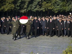 Öğretmenler Anıtkabir’de