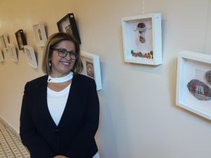 Yaşama bakışını taşlara yansıttı