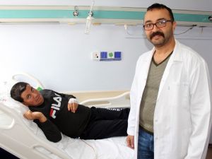 Denizli’de sırt üstü böbrek ameliyatı yapıldı