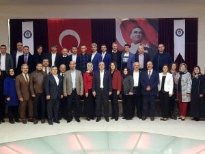 Eğitim çalışanları yemekte buluştu