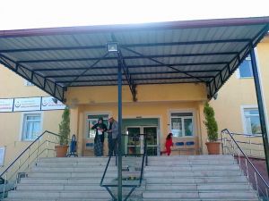 Hisarcık halkı 3 aydır diş hekimi bekliyor