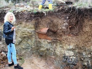 Bodrum’daki sel Bizans mezarlarını ortaya çıkardı