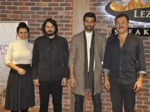 Deliler kervanı Forum Diyarbakır AVM’den geçti