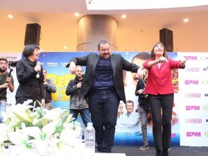 Hedefim Sensin ekibinden danslı gala