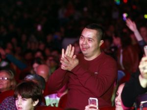 Aleyna Tilki, engelliler için söyledi